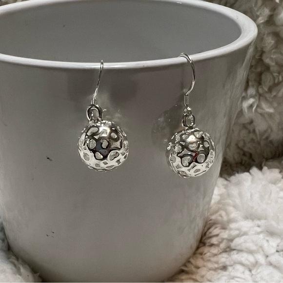 ***Donated***𝅺SILVER tone 3D ball dangling earrings 1.25” - Picture 1 of 4